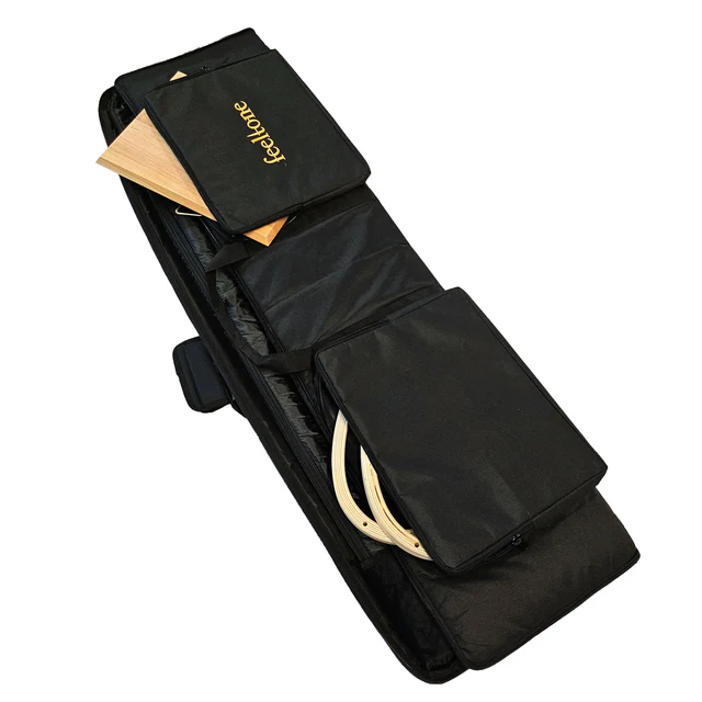Monochord_Tasche02_dabb0f25-244f-44f1-8fd5-d55b79671384